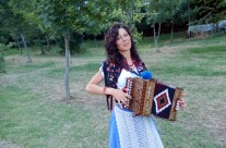Monia